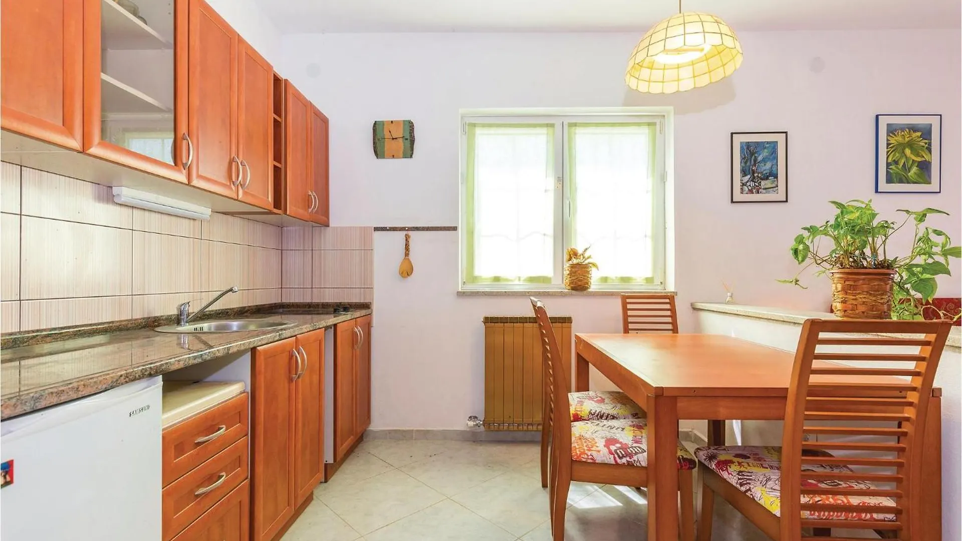 Gorgeous Apartment In Smrika With Wifi Kroatien