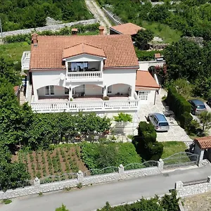 Pensjonat Dida Moj, Šmrika
